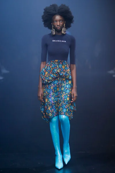 Look 54